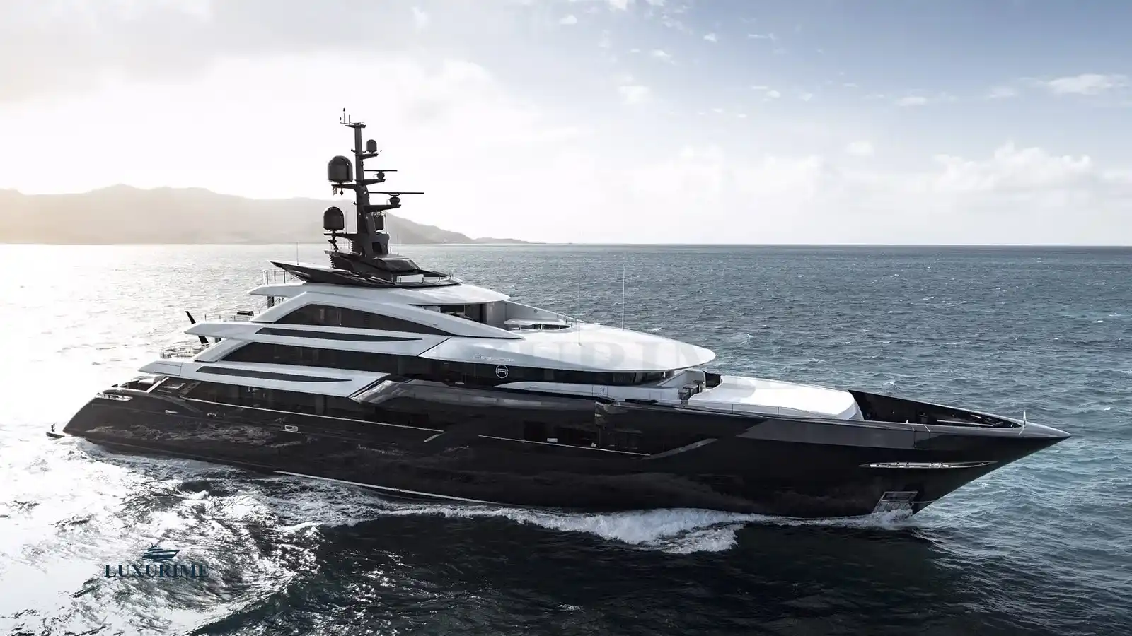 RESILIENCE ISA Classic 65 Yacht Charter