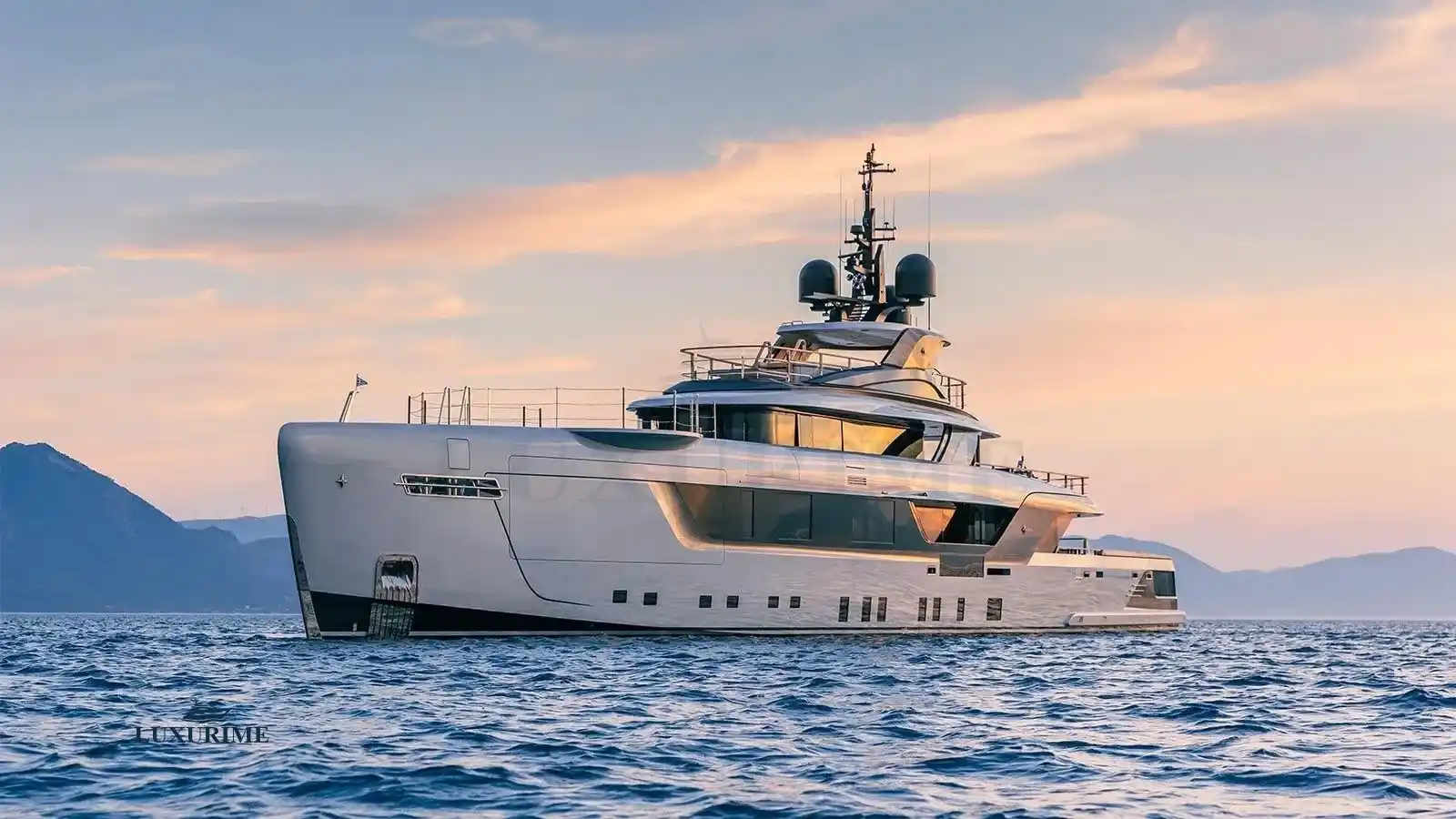 GECO Admiral S-Force 55 Yacht Charter