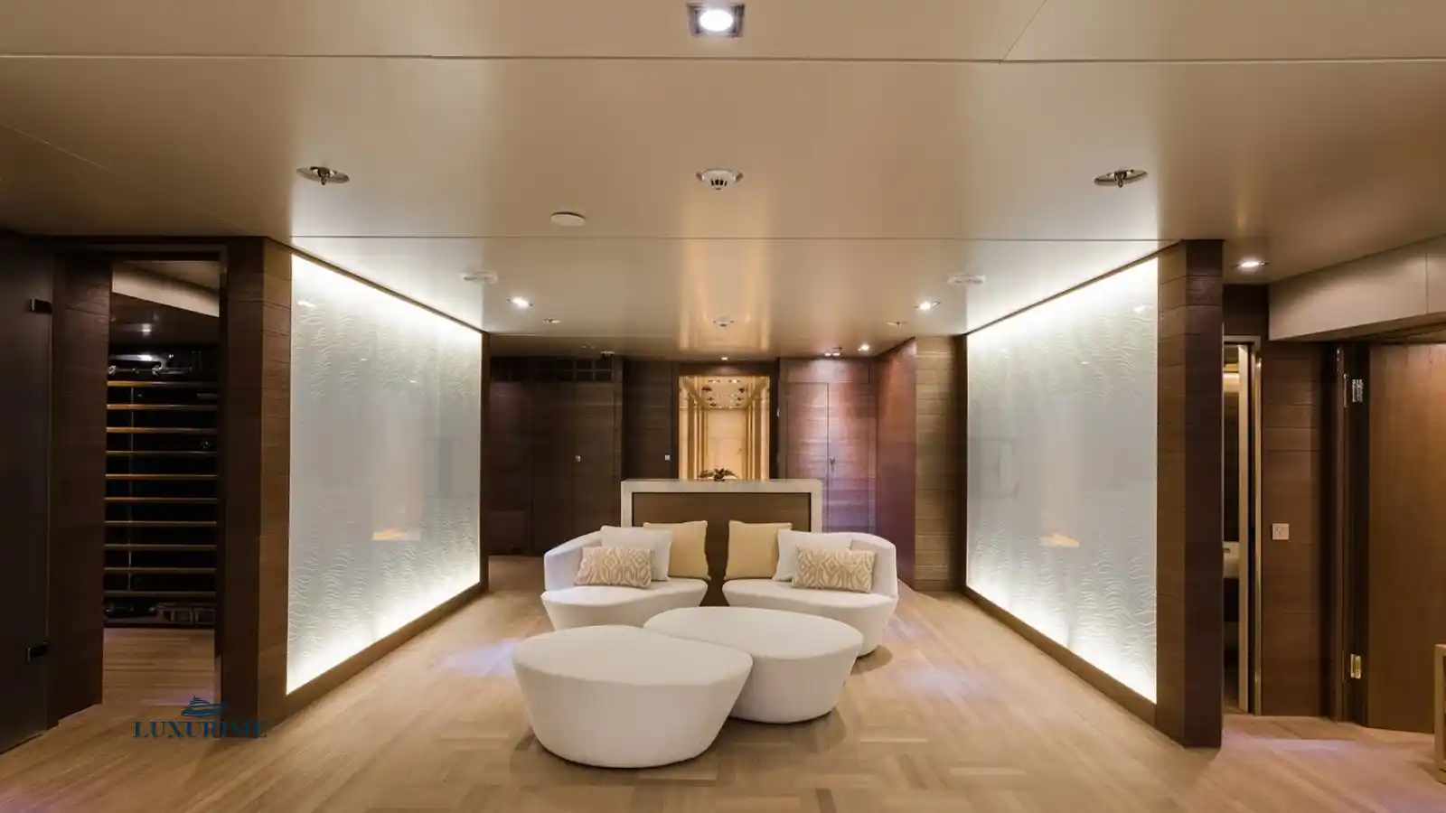 LOON Icon Yachts Yacht Charter