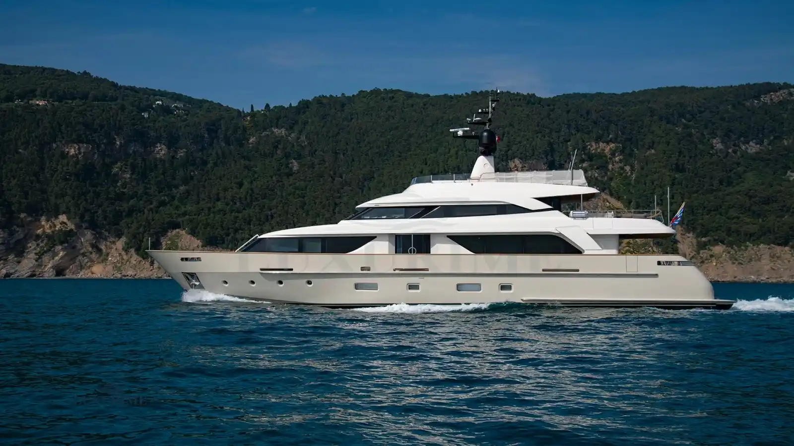 ANYTHING GOES V Sanlorenzo SD112 Yacht Charter