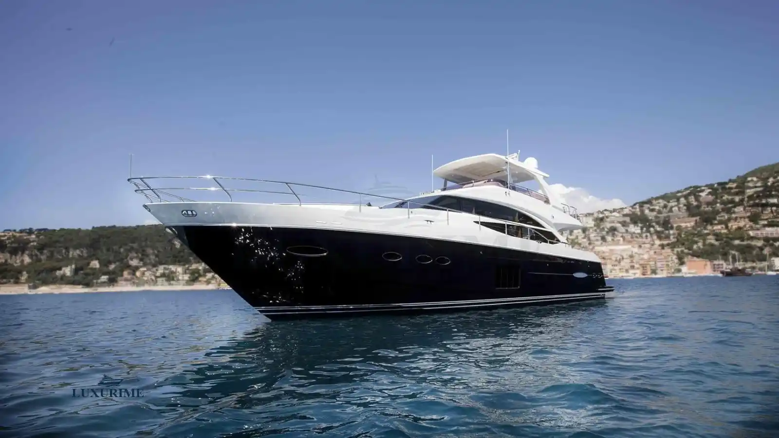 OBSESSIO Princess 72 Yacht Charter